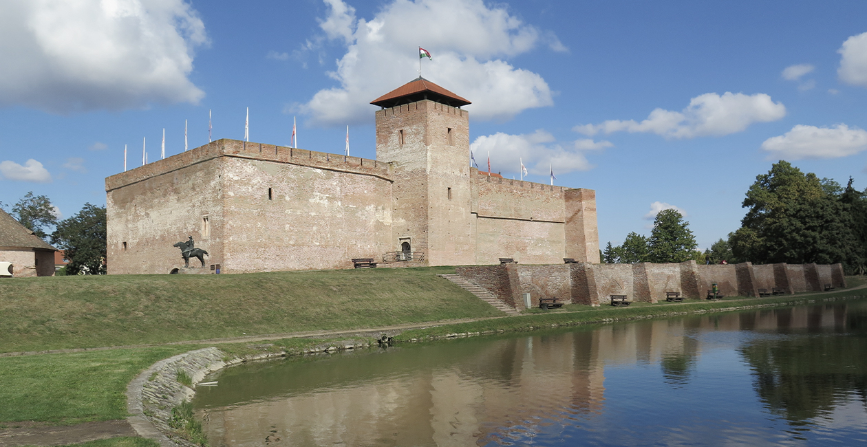 Gyulai vár zászlórudak